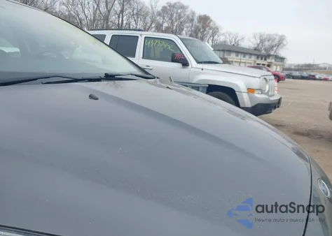 2016 Ford Focus Se из США, поврежденный, VIN 1FADP3F2XGL379918